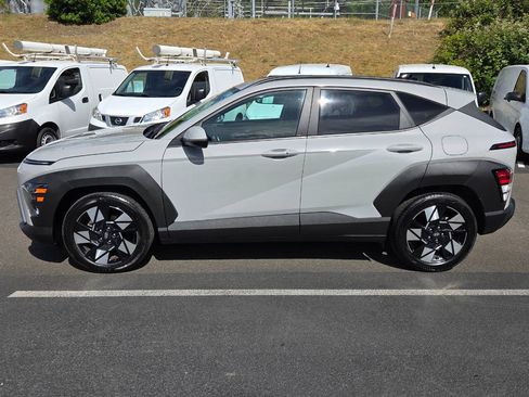 Used 2024 Hyundai Kona SEL FWD image 4