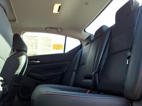 Certified 2024 Nissan Altima 2.0 SR image 11