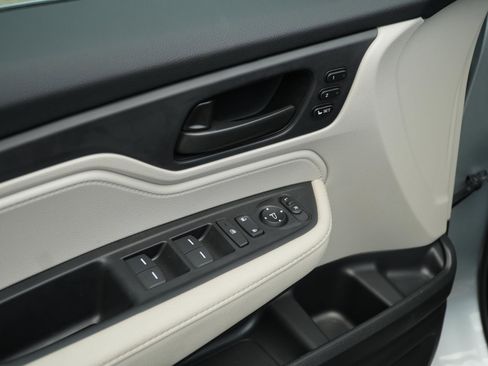New 2026 Honda Odyssey EX-L image 14