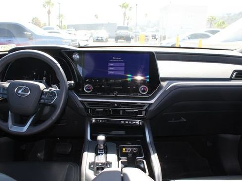 Certified 2025 Lexus TX 350 FWD w/ Technology Package image 10