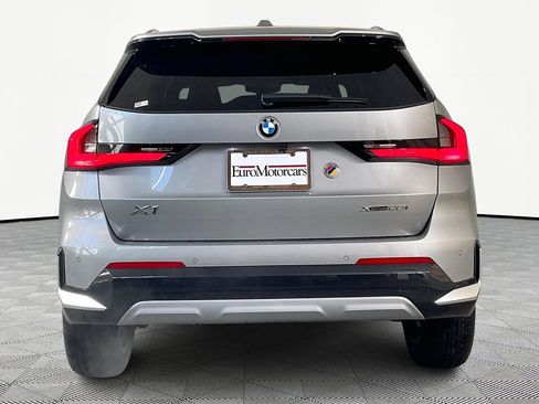 New 2026 BMW X1 xDrive28i AWD/4WD image 4