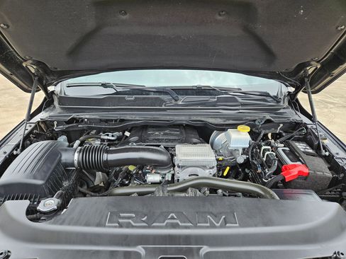 Used 2024 RAM 1500 Lone Star image 33