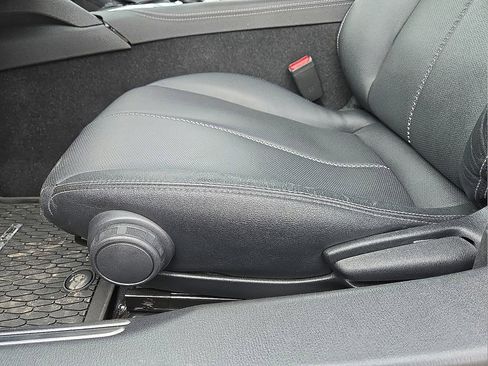 Used 2024 MAZDA MX-5 Miata RF Grand Touring w/ Weather Package image 18