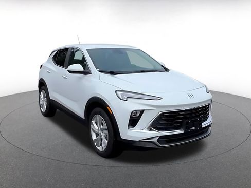 Used 2025 Buick Encore GX Preferred image 3