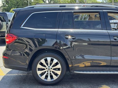 Used 2019 Mercedes-Benz GLS 450 4MATIC w/ Premium 1 Package image 9