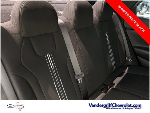 Used 2025 Hyundai Elantra Sport FWD image 24