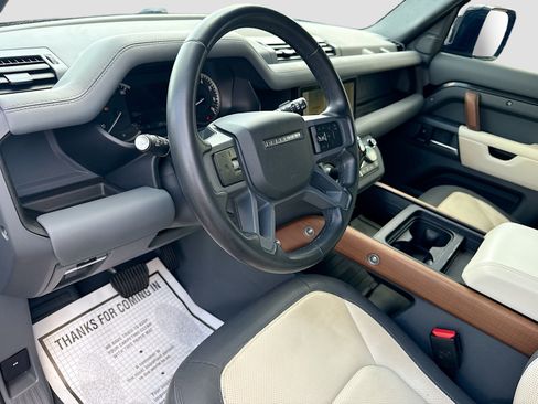 Used 2023 Land Rover Defender 110 X-Dynamic SE image 26