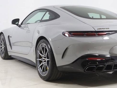 Used 2025 Mercedes-Benz AMG GT 63 w/ AMG Night Package image 35