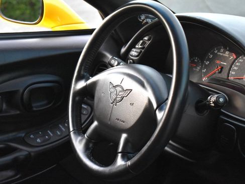 Used 2003 Chevrolet Corvette Z06 w/ Memory Package, 3 Drivers RWD image 44