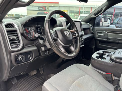 Used 2022 RAM 2500 Big Horn w/ Cold Weather Group image 14