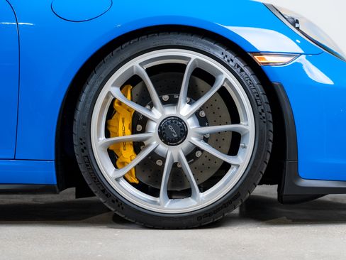 Used 2018 Porsche 911 GT3 RWD image 39