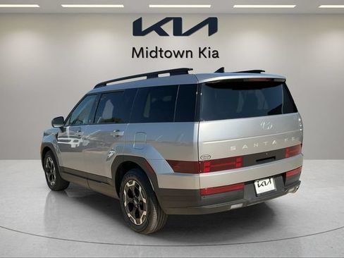 Used 2026 Hyundai Santa Fe SEL FWD image 5