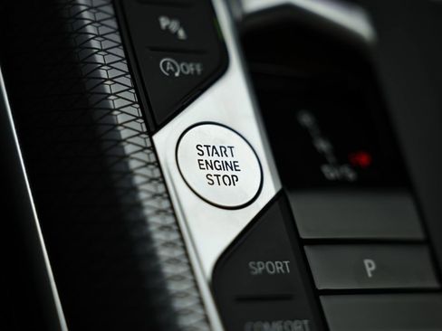 New 2026 BMW 430i Coupe w/ M Sport Package image 40