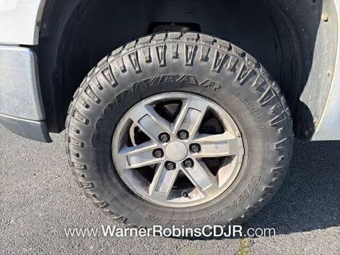 Used 2010 GMC Sierra 1500 SLE w/ Power Pack Plus image 9