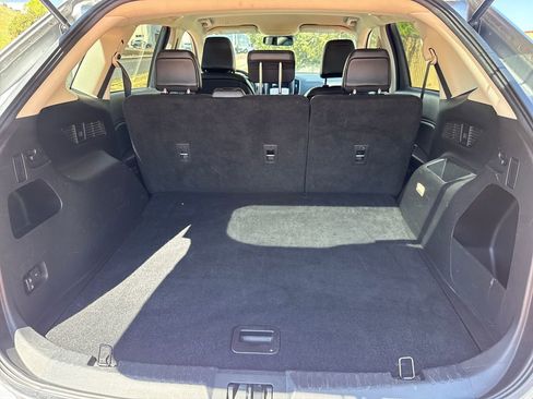 Certified 2024 Ford Edge SEL AWD/4WD image 8