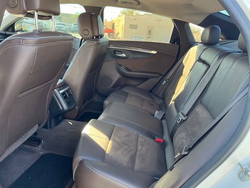 Used 2014 Chevrolet Impala LT w/ Premium Seating Package image 13