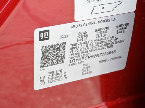 Used 2024 Cadillac XT6 Premium Luxury w/ LPO, Floor Liner Package FWD image 30