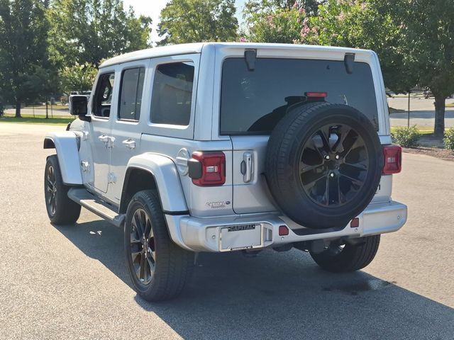 Used 2022 Jeep Wrangler Unlimited Sahara AWD/4WD image 5