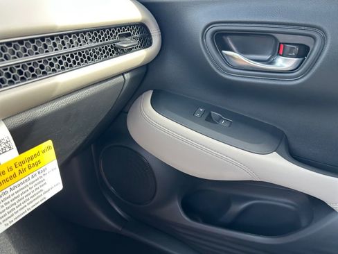 New 2026 Honda HR-V LX image 15