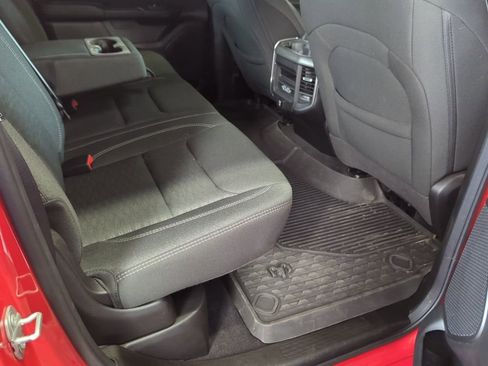 Used 2025 RAM 1500 Big Horn AWD/4WD image 35