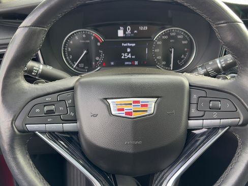 Certified 2024 Cadillac XT6 Premium Luxury image 12