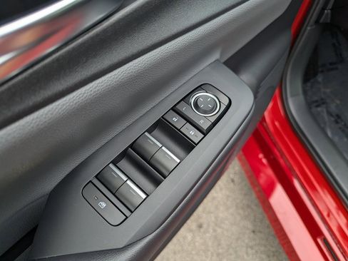 Used 2024 Toyota Prius XLE image 14