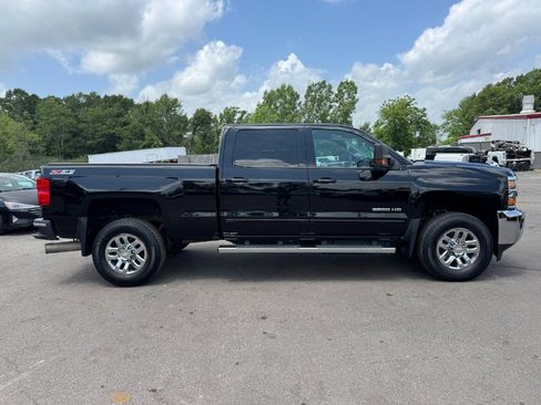 Used 2016 Chevrolet Silverado 3500 LT w/ LT Convenience Package AWD/4WD image 6