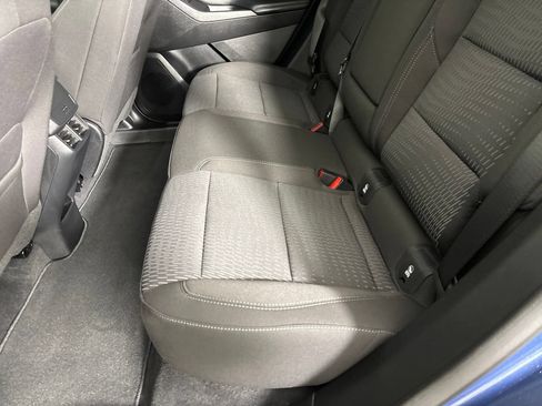 Used 2026 Chevrolet Equinox LT AWD/4WD image 24