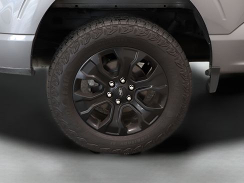 Used 2023 Ford F150 Lariat w/ Equipment Group 502A High AWD/4WD image 38