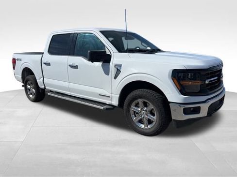Used 2024 Ford F150 XLT w/ Mobile Office Package image 3
