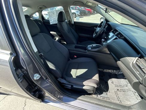 Used 2021 Honda Insight EX image 25