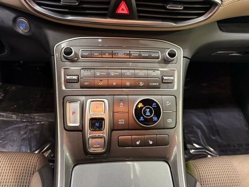 Used 2023 Hyundai Santa Fe SEL image 18
