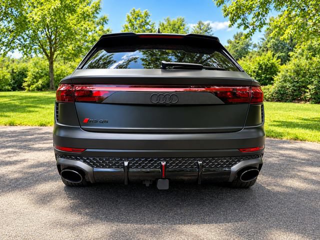 Used 2025 Audi RS Q8 performance AWD/4WD image 9