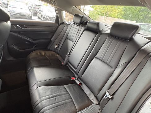 Used 2018 Honda Accord EX-L image 24