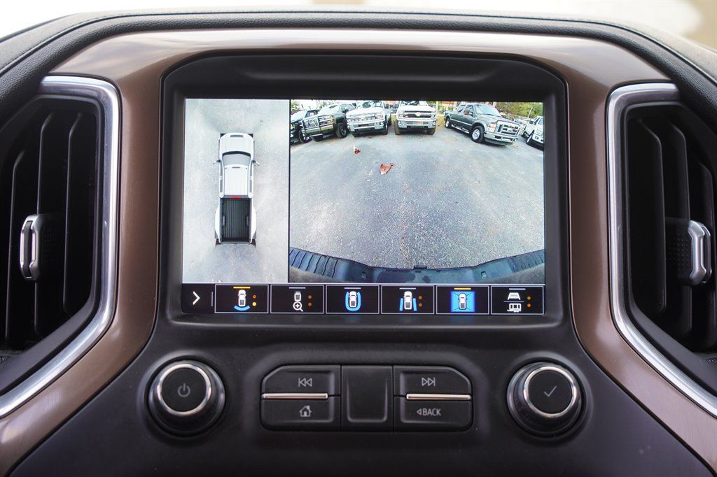 Used 2021 Chevrolet Silverado 3500 High Country w/ LPO, Hitch Package AWD/4WD image 31