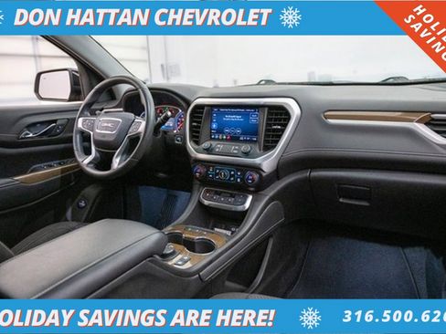 Used 2023 GMC Acadia SLE w/ Driver Convenience Package image 30