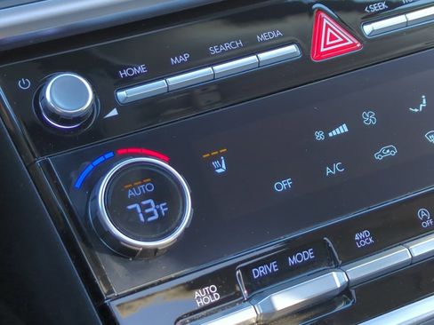 Used 2025 Hyundai Santa Fe XRT image 28