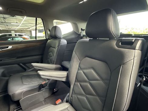 Used 2026 Volkswagen Atlas SE FWD image 22