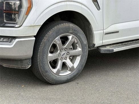 Used 2022 Ford F150 Lariat w/ Equipment Group 502A High image 6