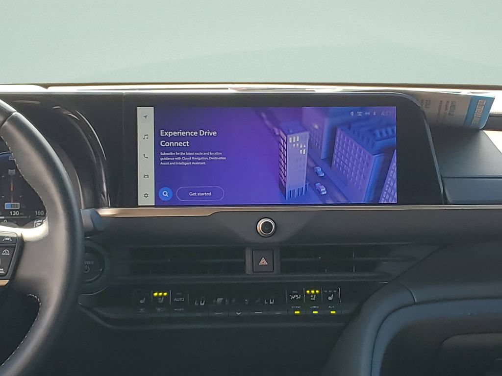 Certified 2025 Toyota Crown Signia AWD/4WD image 14