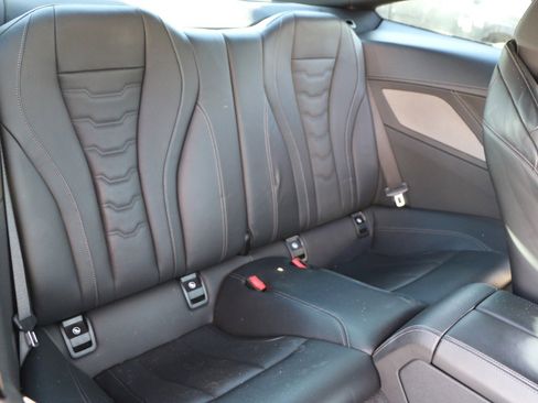 Used 2022 BMW M850i xDrive Coupe image 33