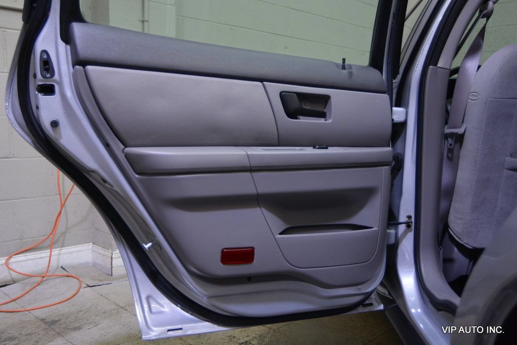 Used 2004 Mercury Sable GS FWD image 13