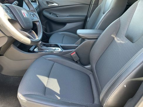 Used 2025 Buick Encore GX Preferred image 25