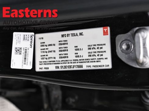 Used 2018 Tesla Model 3 Long Range image 32