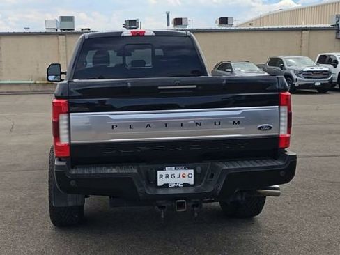 Used 2017 Ford F250 Platinum w/ Platinum Ultimate Package image 7