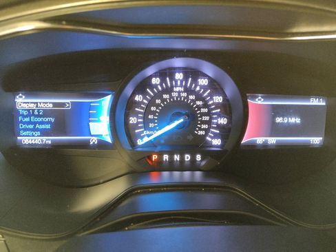 Used 2019 Ford Fusion SE image 23