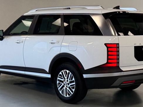Certified 2026 Hyundai Palisade SEL FWD image 4