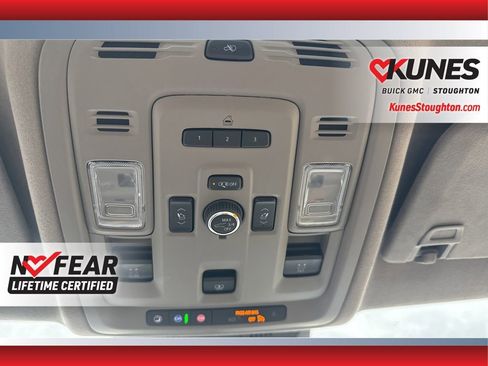 Used 2023 Cadillac Escalade Premium Luxury Platinum w/ Heavy-Duty Trailer Package AWD/4WD image 23