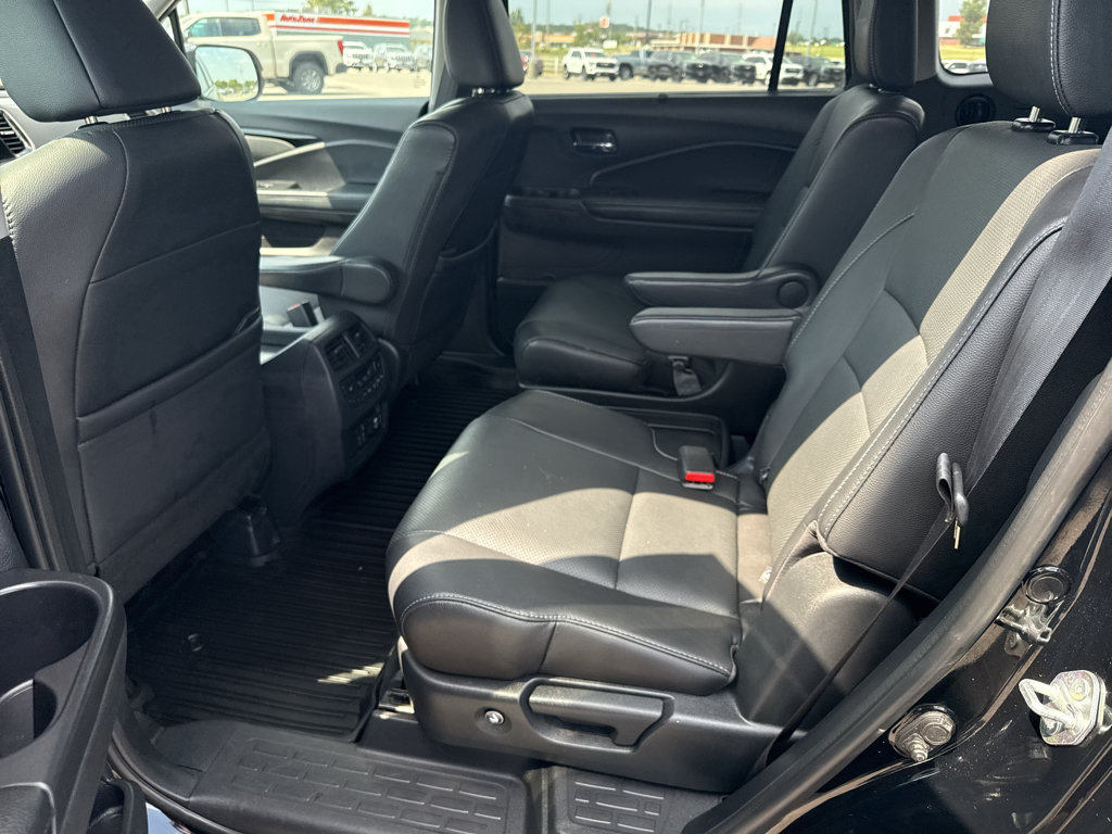 Used 2022 Honda Pilot Elite image 10