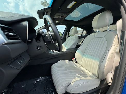 Used 2024 Genesis G70 3.3T Advanced image 21